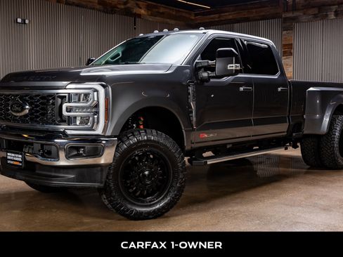 Used 2025 Ford F350 Lariat image 5
