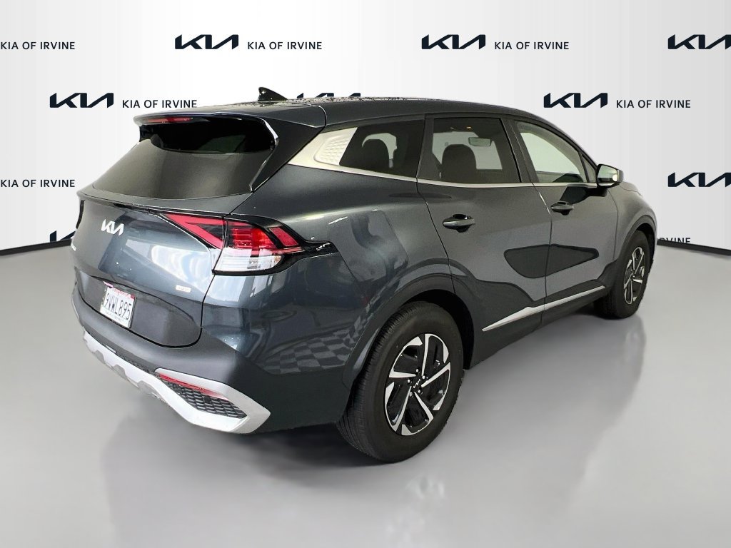 Used 2025 Kia Sportage LX FWD image 11