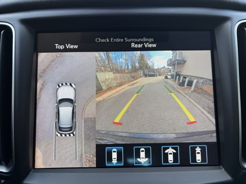 Used 2019 Maserati Levante S GranLusso image 30