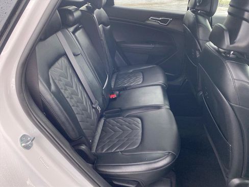 Certified 2025 Kia Sportage X-Line w/ Premium Package AWD/4WD image 28