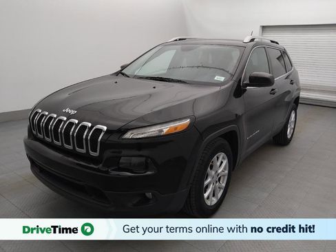 Used 2018 Jeep Cherokee Latitude image 1