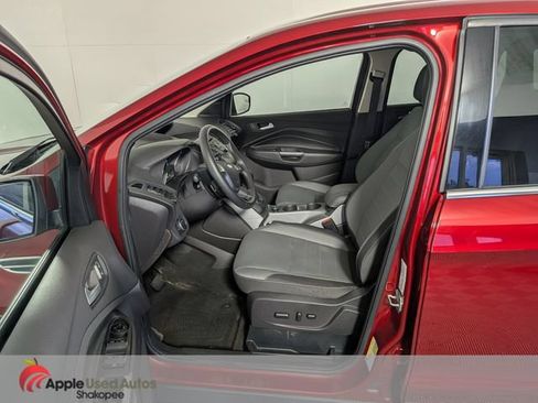Used 2016 Ford Escape SE w/ SE Cold Weather Package AWD/4WD image 10