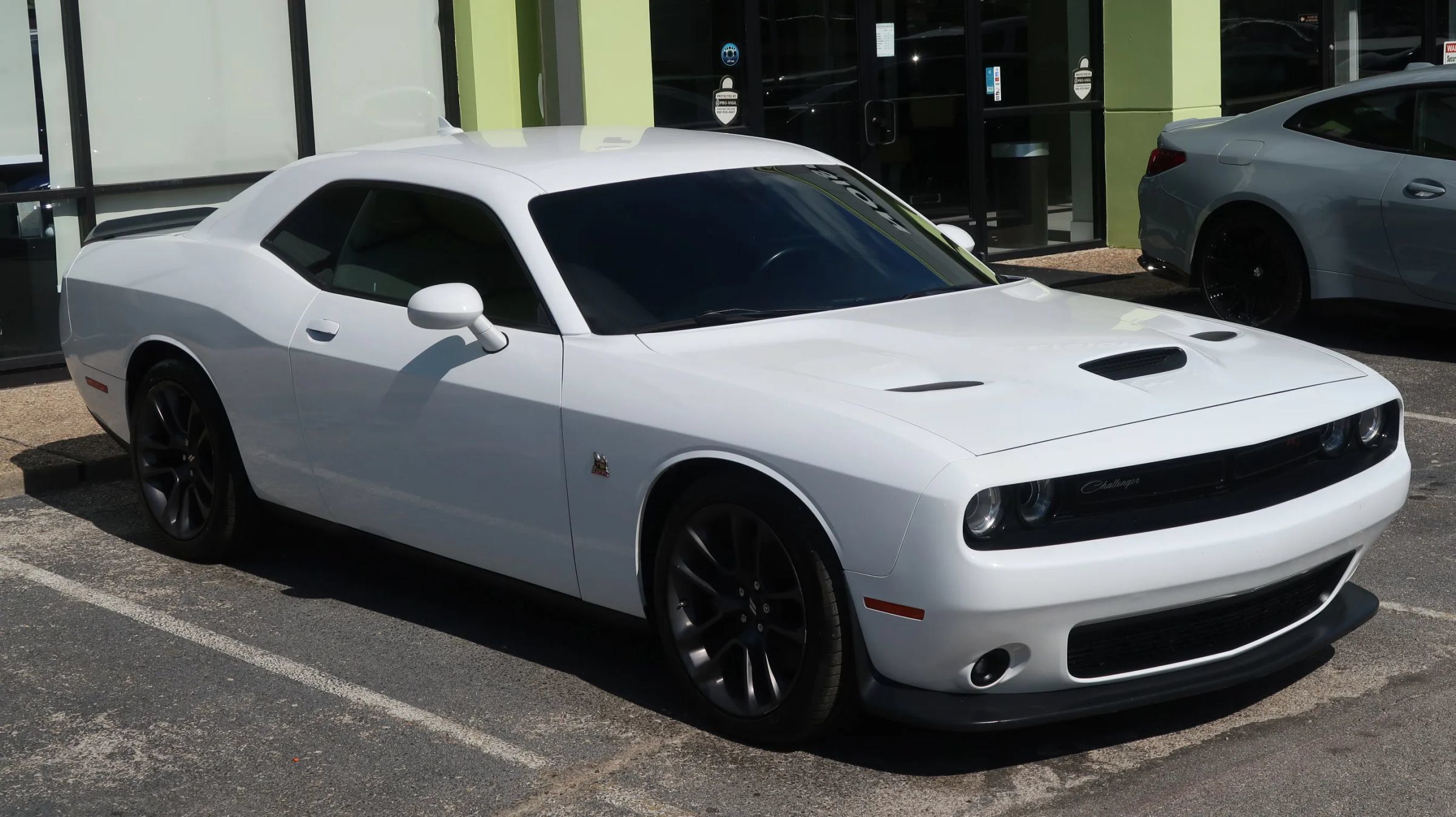 Used 2020 Dodge Challenger R/T Scat Pack w/ Plus Package RWD image 5