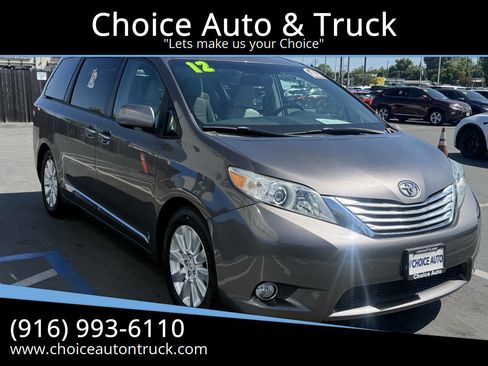 Used 2012 Toyota Sienna Limited w/ Premium Pkg FWD image 1