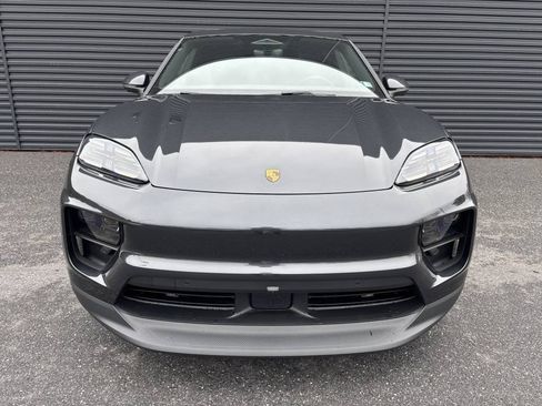 Certified 2026 Porsche Macan 4 Electric AWD/4WD image 8