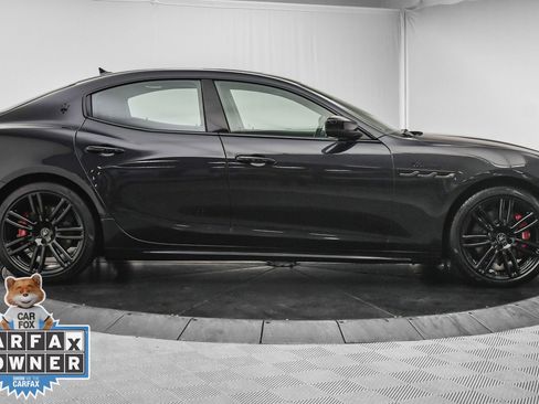 Used 2023 Maserati Ghibli Modena Q4 image 10