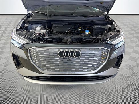 Certified 2023 Audi Q4 e-tron Prestige w/ 20" Wheel Package AWD/4WD image 31