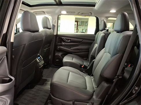 Certified 2025 Subaru Ascent Bronze Edition image 10