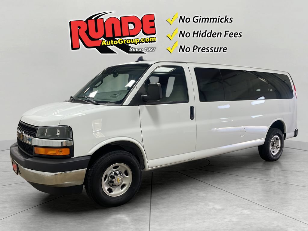 Used 2024 Chevrolet Express 3500 LT w/ LT Preferred Equipment Group RWD image 1
