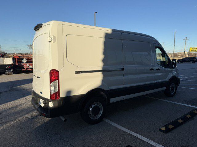 Used 2020 Ford Transit 150 Medium Roof RWD image 3