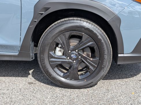 Used 2025 Subaru Crosstrek 2.0i image 11