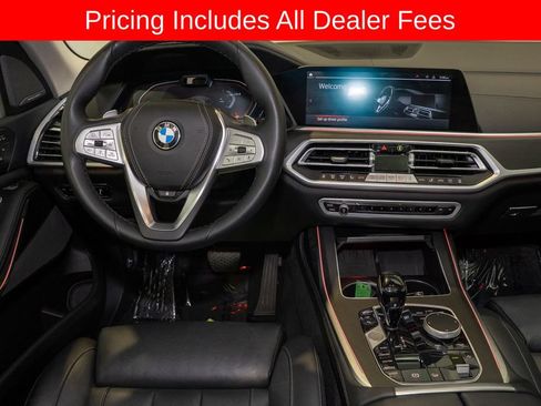 Used 2022 BMW X7 xDrive40i w/ Premium Package AWD/4WD image 9