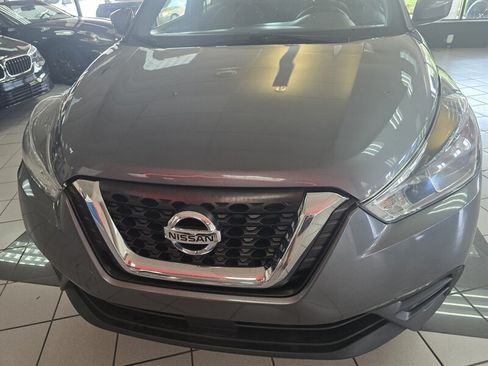 Used 2020 Nissan Kicks SV FWD image 33
