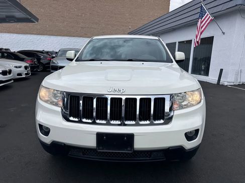 Used 2012 Jeep Grand Cherokee Laredo w/ Laredo E Group image 7