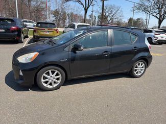 Used 2012 Toyota Prius C Three video 2