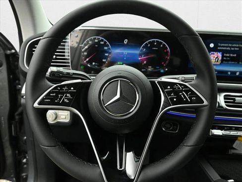 New 2026 Mercedes-Benz GLE 450 4MATIC image 14