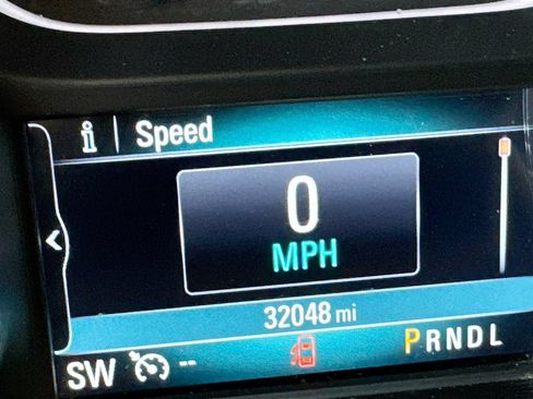 Used 2020 Buick Envision Essence FWD image 14