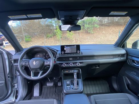 Used 2024 Honda CR-V Sport image 13