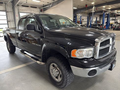 Used 2003 Dodge Ram 2500 Truck 4x4 Quad Cab image 4