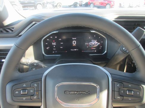 New 2026 GMC Sierra 2500 Denali w/ Denali Reserve Package image 19