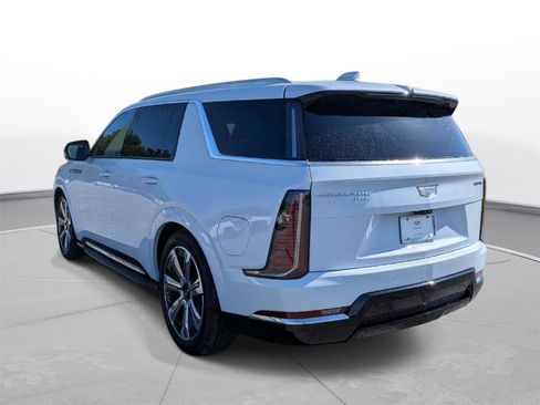 New 2026 Cadillac Escalade IQL Luxury AWD/4WD image 9