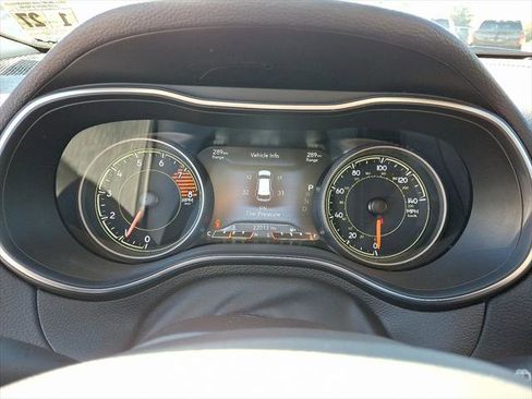 Certified 2021 Jeep Cherokee Latitude Lux w/ Comfort/Convenience Group image 26