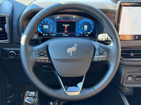 New 2025 Ford Bronco Sport Outer Banks image 7