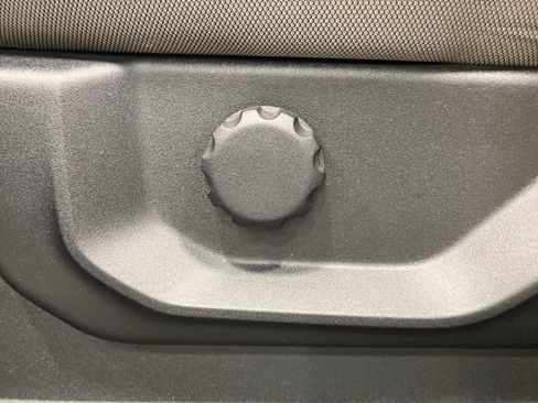 Used 2018 Ford F150 XLT image 12