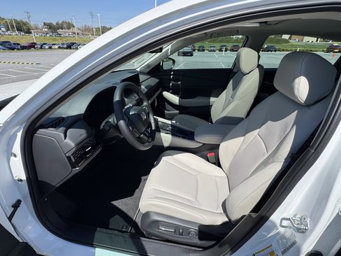 New 2025 Honda Accord EX-L image 12