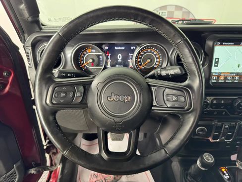 Used 2022 Jeep Wrangler Unlimited Sport AWD/4WD image 13