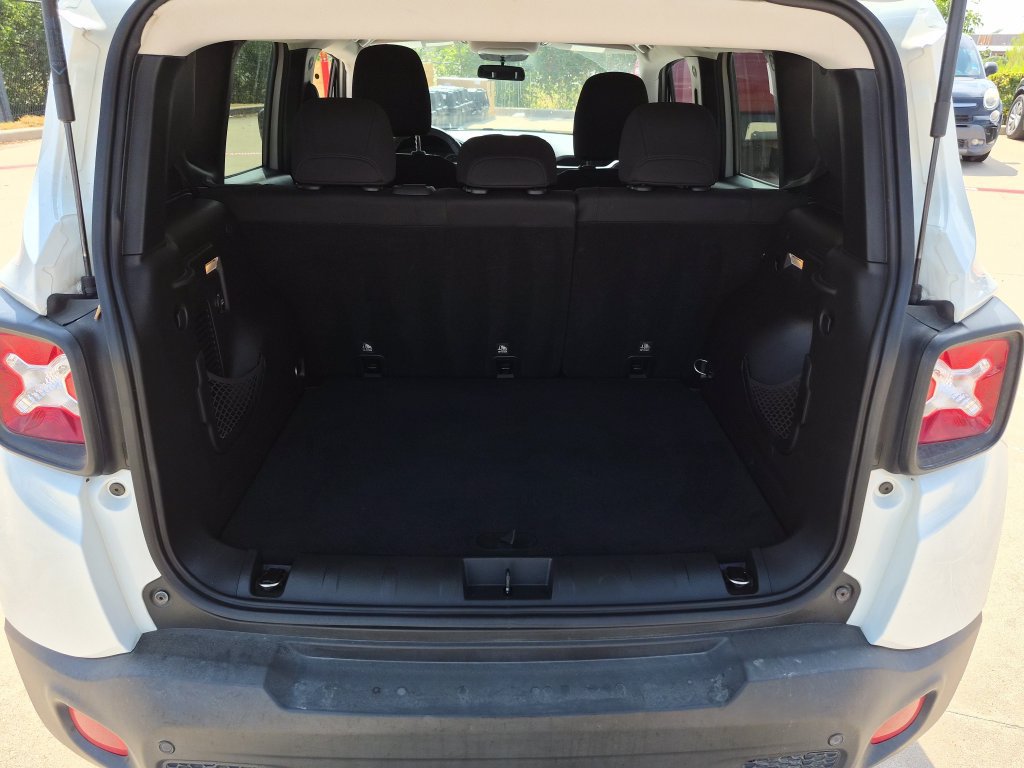 Used 2016 Jeep Renegade Sport w/ Power & Air Group FWD image 8