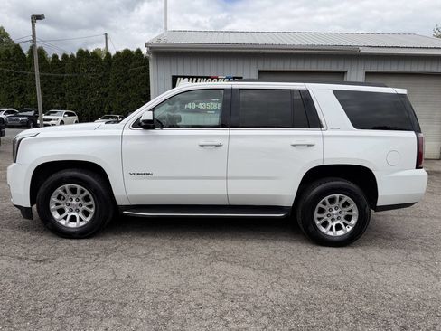 Used 2016 GMC Yukon SLE w/ Convenience Package AWD/4WD image 8