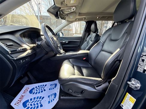 Used 2020 Volvo XC90 T8 Momentum image 13