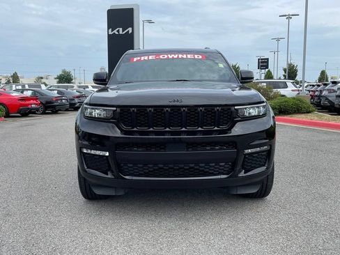 Used 2024 Jeep Grand Cherokee L Limited w/ Black Appearance Package AWD/4WD image 2