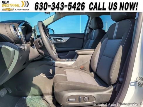 New 2025 Chevrolet Blazer LT w/ Midnight/Sport Edition image 8