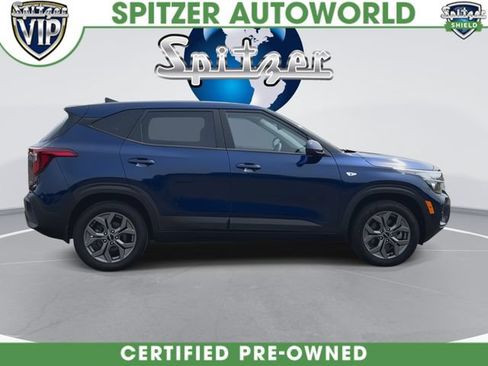 Used 2025 Kia Seltos LX AWD/4WD image 10