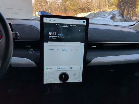 Certified 2023 Ford Mustang Mach-E Premium image 24