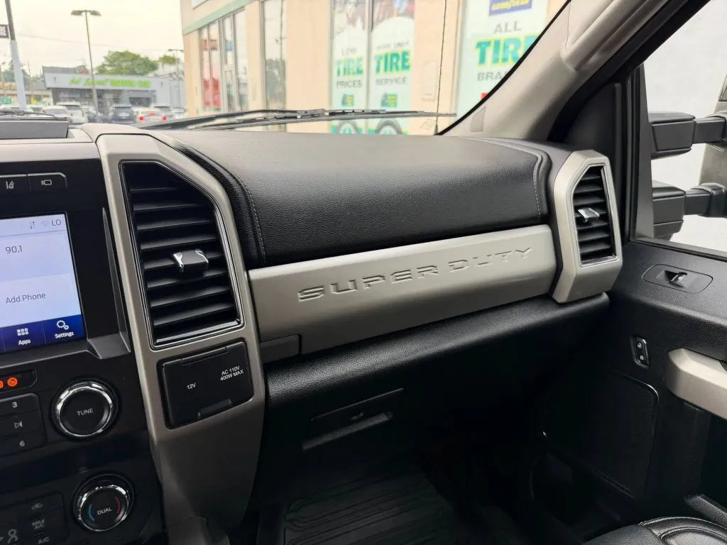 Used 2021 Ford F350 Lariat AWD/4WD image 37