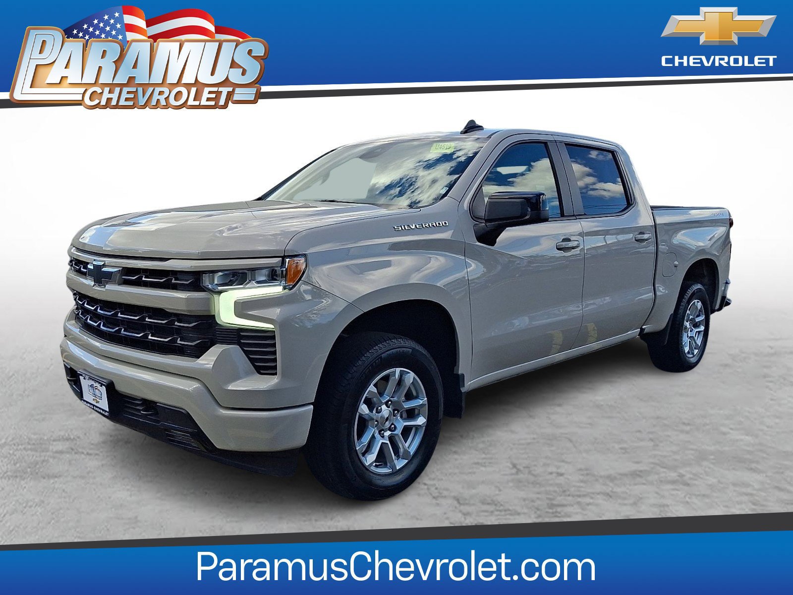 Used 2026 Chevrolet Silverado 1500 RST AWD/4WD image 3