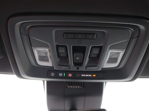 New 2026 Chevrolet Silverado 1500 High Country AWD/4WD image 20