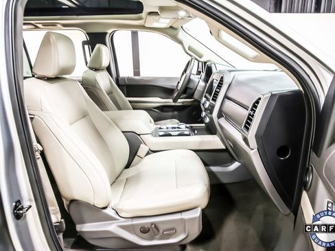 Used 2021 Ford Expedition Max XLT image 30