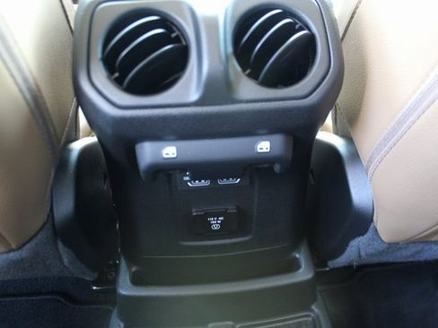 Used 2022 Jeep Wrangler Unlimited Sahara w/ Cold Weather Group image 27