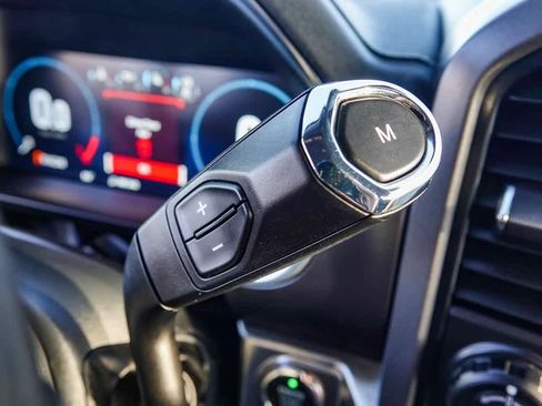 Used 2022 Ford F150 Lariat image 19