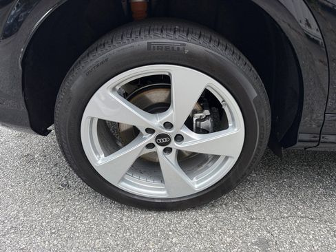 New 2025 Audi Q5 Premium Plus image 22