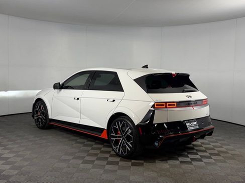Used 2025 Hyundai Ioniq 5 N image 9