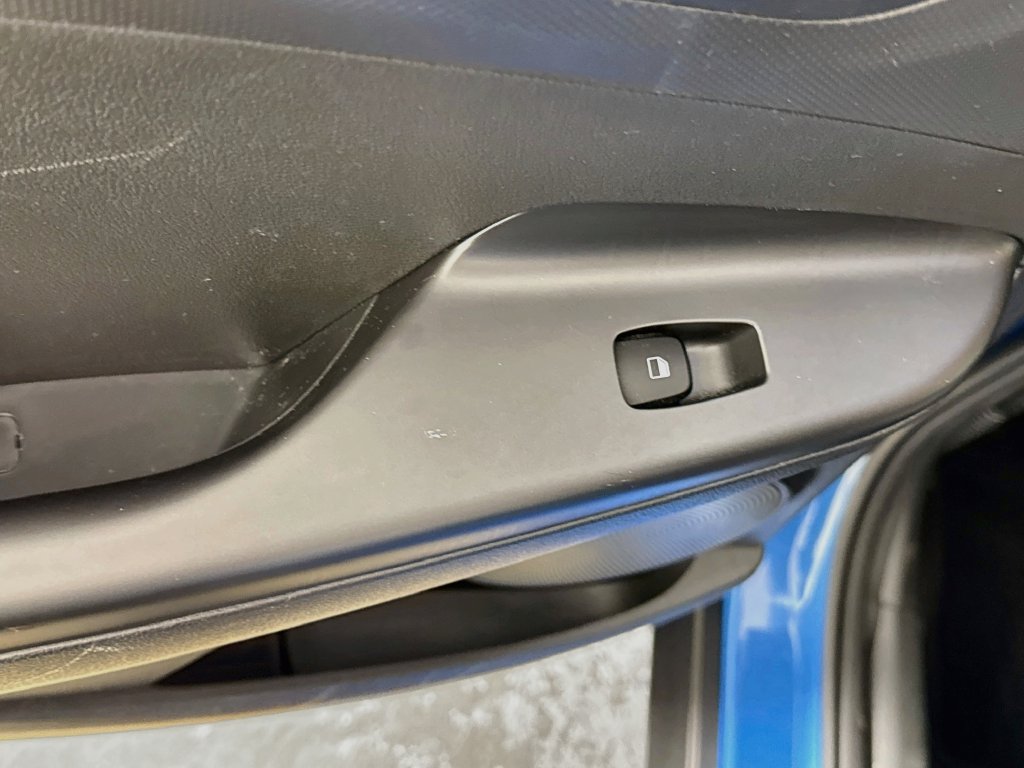 Used 2018 Hyundai Kona SEL FWD image 29