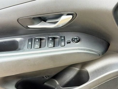 Certified 2024 Hyundai Tucson SEL FWD image 16