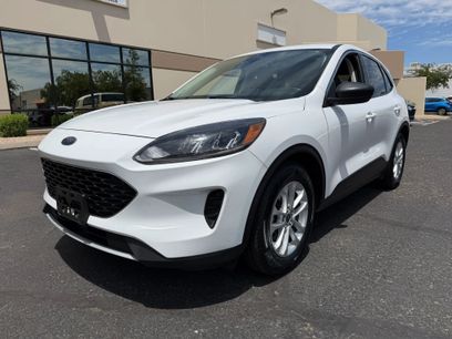 Used 2022 Ford Escape SE