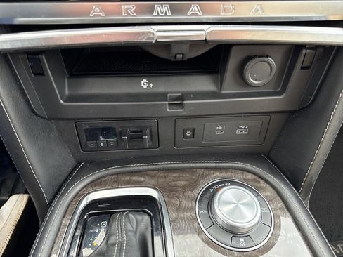 Used 2023 Nissan Armada Platinum w/ Captain's Chairs Package image 22