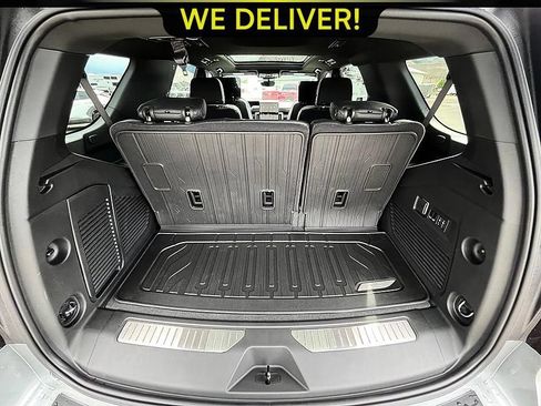 New 2026 GMC Yukon Denali w/ Advanced Technology Package AWD/4WD image 17